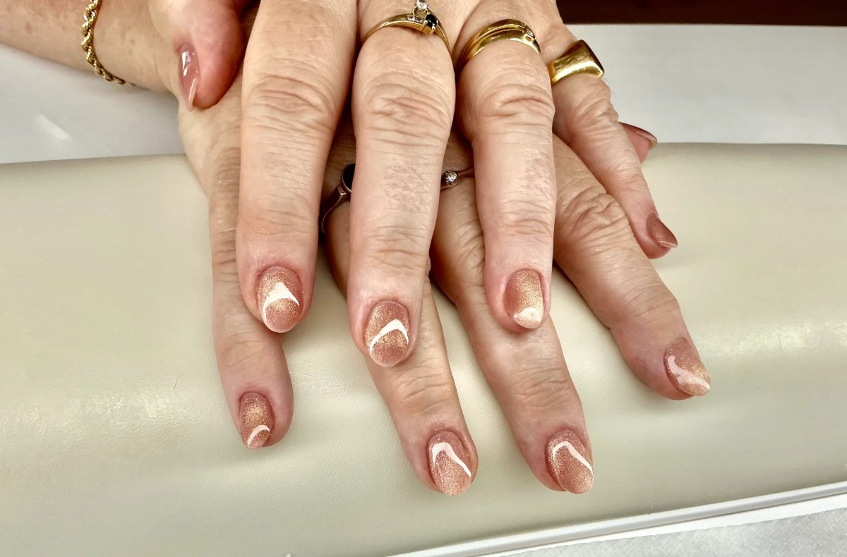 Remplissage gel et vernis semi permanents Cat eyes